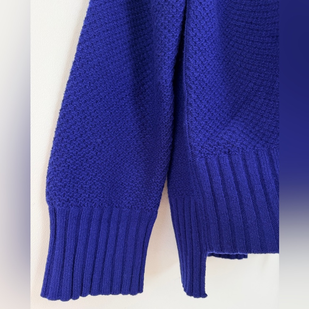 Everlane Royal Blue STOOPWAFFLE 100% CASHMERE TURTLENECK SWEATER Wome size M/L - Picture 6 of 8